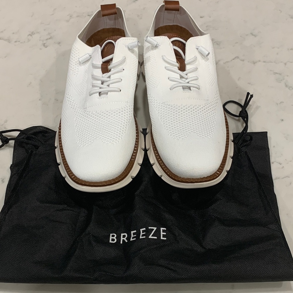 Breeze Men’s Shoes- size 44 (10)